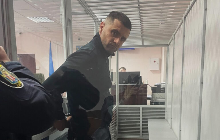 Залог за Шило внес его партнер в казино PIN-UP Украина Игорь Зотько