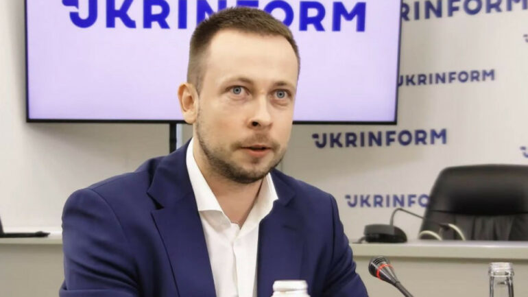 Заступник міністра юстиції Андрій Гайченко має родичів, які ведуть бізнес в Криму та співпрацюють з окупаційною владою РФ