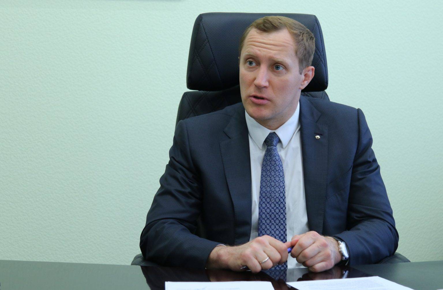 Схеми Зіміна: від “Артему” до “Укр Армо Тех” — історія 10 мільярдів, що не дійшли до фронту 26 Схеми Зіміна: від “Артему” до “Укр Армо Тех” — історія 10 мільярдів, що не дійшли до фронту