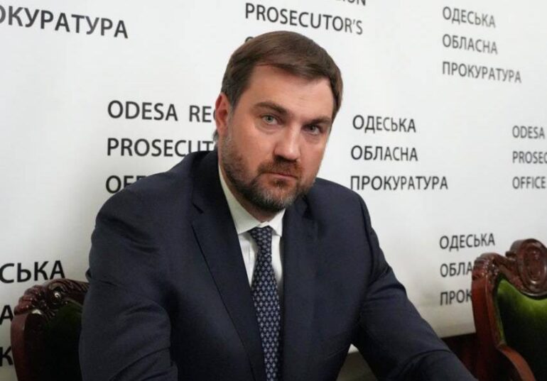 Родичі-кримінальники та Елітна нерухомість зі знижкою: як головний прокурор Одещини Андрій Сваток інвестує «по акції» 5 Родичі-кримінальники та Елітна нерухомість зі знижкою: як головний прокурор Одещини Андрій Сваток інвестує «по акції»